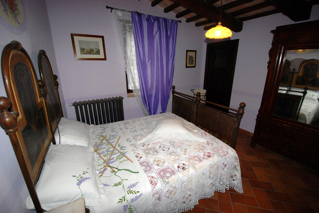 Residenza Di Paese Castello Del Poggio Hotel Ferentillo ห้อง รูปภาพ