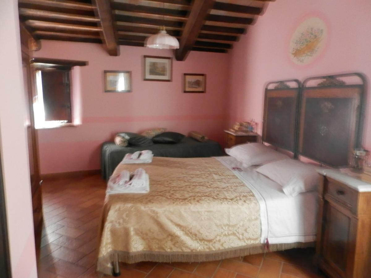 Residenza Di Paese Castello Del Poggio Hotel Ferentillo ภายนอก รูปภาพ